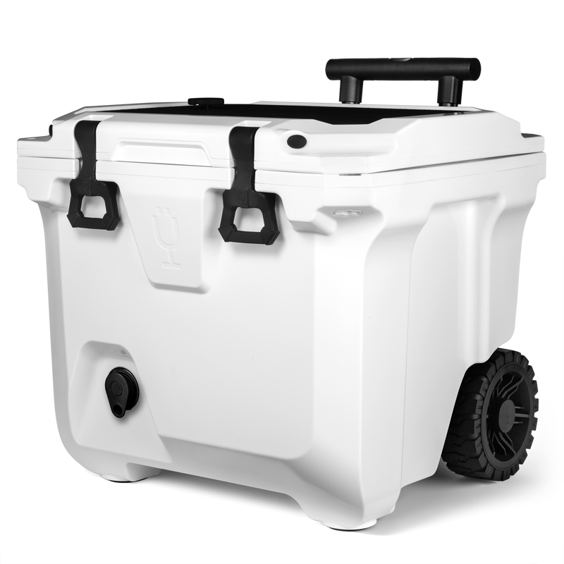 Br Tank 35-Quart Rolling Cooler | Ice White - Morning Picnic